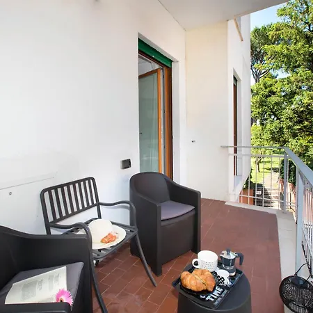 Apartament - Live